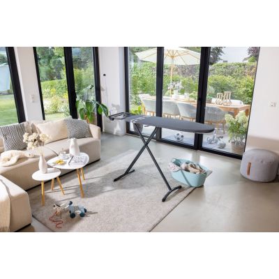 3. Air Board Express M Solid Black 72489 LEIFHEIT Ironing Board