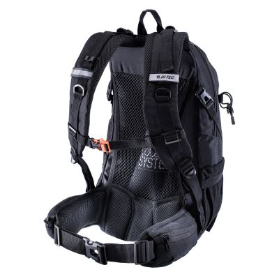 3. Hi-tec aruba 30 backpack 92800331450
