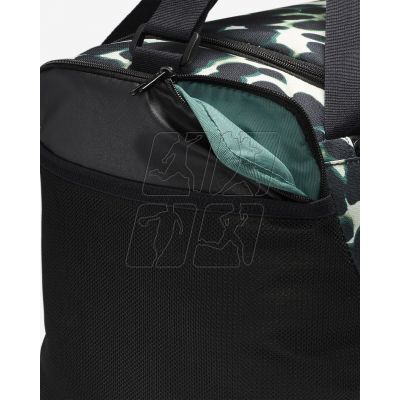 5. Nike Brasilia FN1355-010 bag