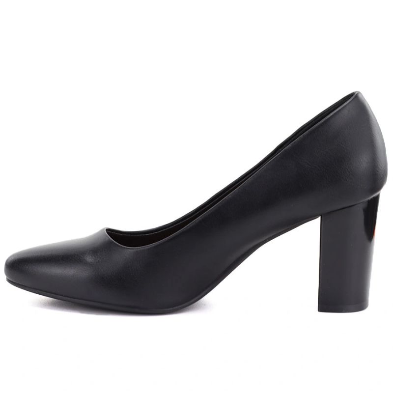 8. Women's black Sergio Leone PB131 pumps with a block heel