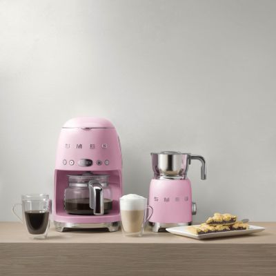 6. Smeg Filter Coffee Machine Style 50's Pink, DCF02PKEU