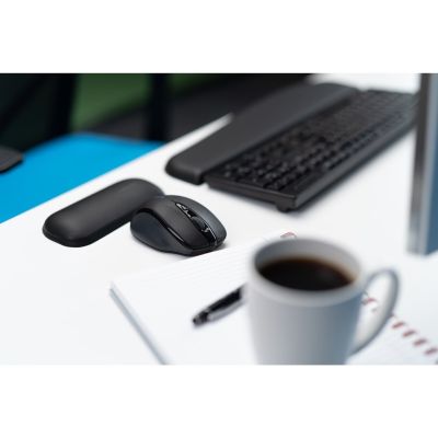 9. Kensington ErgoSoft Wrist Rest for Standard Keyboard