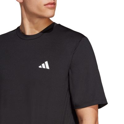 12. adidas Train Essentials Stretch Training T-shirt M IC7413