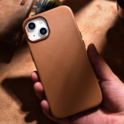 16. iCarer Case Leather Case Cover for iPhone 14 Brown (WMI14220705-BN) (MagSafe Compatible)
