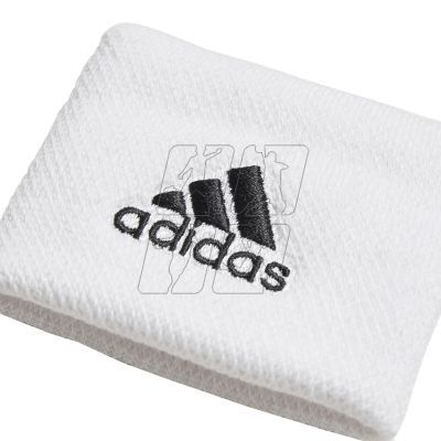 2. Adidas Tennis Wristband Small HD9125