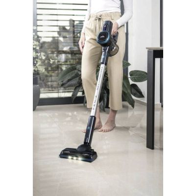 5. Eta Fenix blue upright vacuum cleaner 123390000
