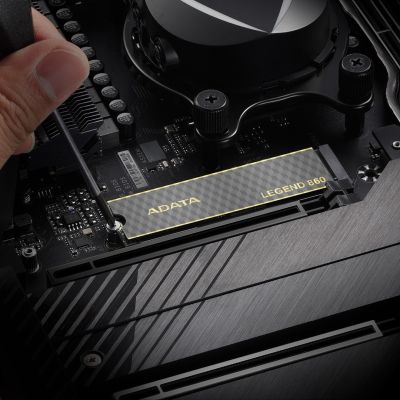17. Adata SSD LEGEND 860 1TB PCIe 4x4 6000/4000 MB/s M.2