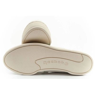 26. Reebok Club Form Hi M GZ2437 shoes