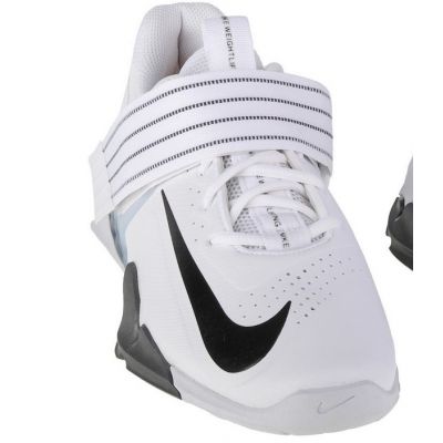 3. Nike Savaleos M CV5708-100 shoes