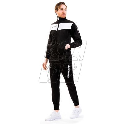 9. Tracksuit Givova Tuta Visa TR018 1003