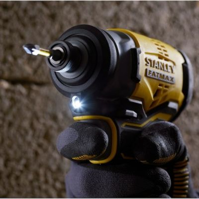 7. Stanley SFMCF810D2K-QW Powered Screwdriver/Impact Driver 2800 RPM Black, Yellow