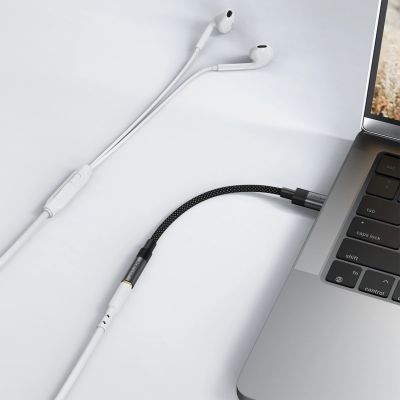 6. Acefast J12 USB-C to 3.5mm mini jack adapter - black