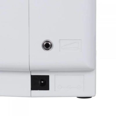 8. Singer M1005 sewing machine