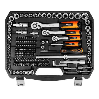 7. Socket wrench set 1/2", 3/8", 1/4", 220 pcs, satin