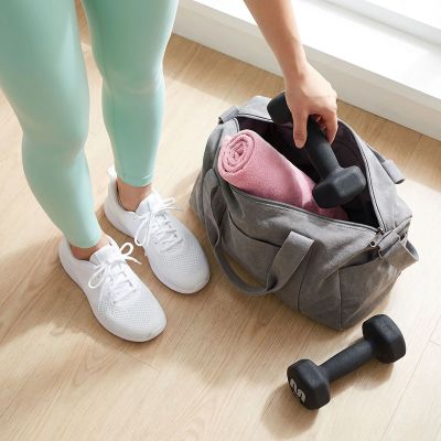 18. Meteor 2x5 kg cast iron dumbbell set