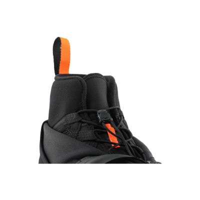 3. ROSSIGNOL X-8 CLASSIC Cross-Country Ski Boots