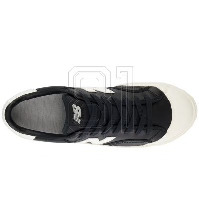 8. New Balance unisex BB100LBK shoes