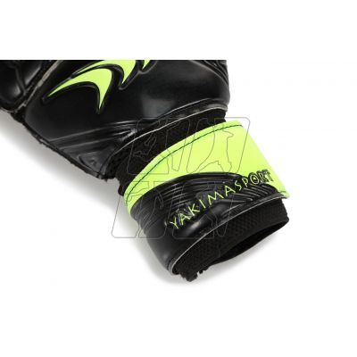 3. Yakima Sport GripMaster 3 Goalkeeper Gloves 100715