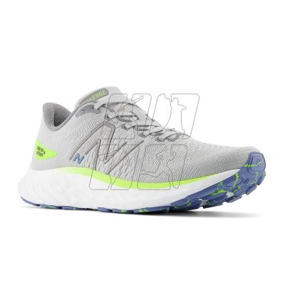 5. New Balance M MEVOZCY3 sports shoes