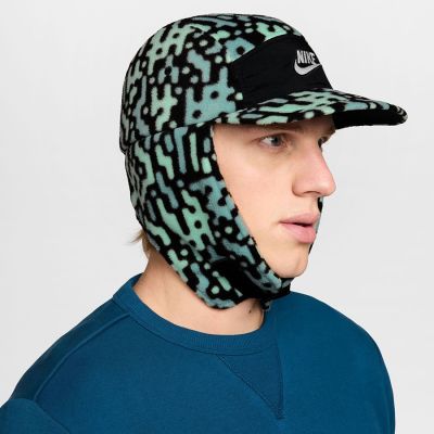 2. Nike Fly Cap HQ0362-010