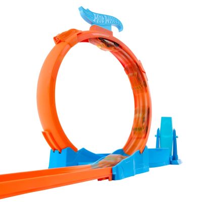 3. Hot Wheels Super Track Triple Loop JDW39/2