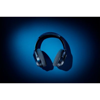 5. Razer Barracuda Black Headphones