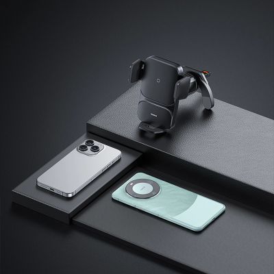 9. Baseus Wisdom Inductive Charger Car Phone Holder for Grille Black (CGZX000001)
