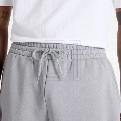 4. New Balance Reimagined Fleece Graphic M shorts MS51506YST