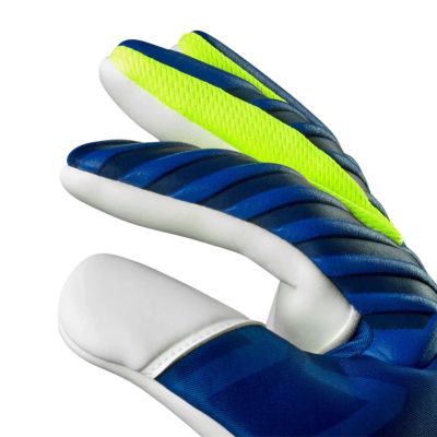 3. Select Super Grip 77 v26 Goalkeeper Gloves Blue 500093