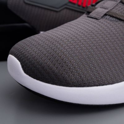 3. Puma Retaliate 2 M shoes 376676-13