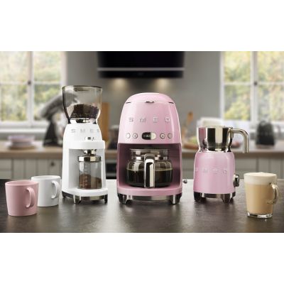 8. Smeg Filter Coffee Machine Style 50's Pink, DCF02PKEU