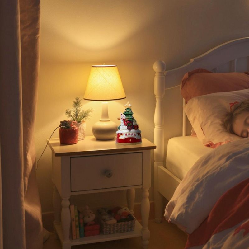 18. SNOWMAN PLAYING CHRISTMAS DECORATION