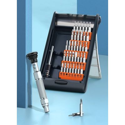 3. Ugreen 38 in 1 service screwdriver set pentalobe bits screwdrivers (80459 CM372)