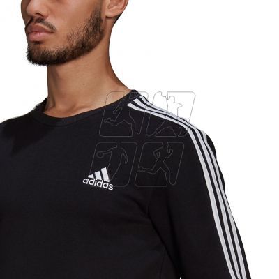 4. Adidas Essentials Sweatshirt M GK9579