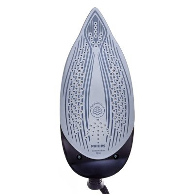 7. PHILIPS PerfectCare PSG7050/30 steam generator