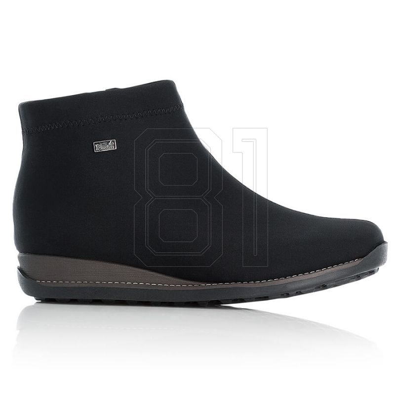 9. Black Rieker W 98251-00 insulated women&#39;s boots