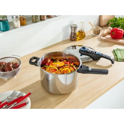 6. TEFAL Secure Trendy Pressure Cooker 6 L P2580701