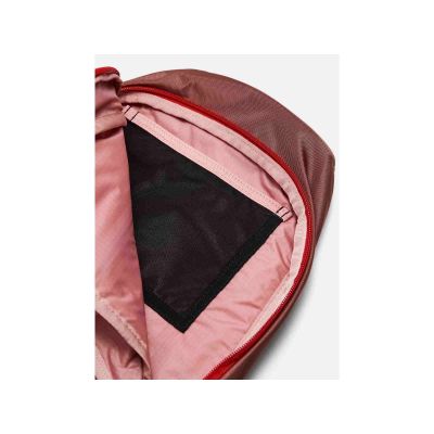 2. PEAK PERFORMANCE Outdoor Crossbody Bag red