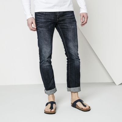 10. Birkenstock Gizeh M 143621 Flip-Flops