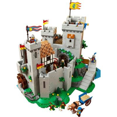 4. LEGO Icons 10305 - Castle of the Knights of the Lion Coat of Arms