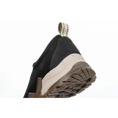 8. Garmont Tikal 4S G-Dry M 002507 Hiking Shoes