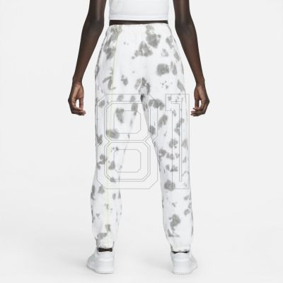 5. Nike Sportswear Pants W DM6363-029