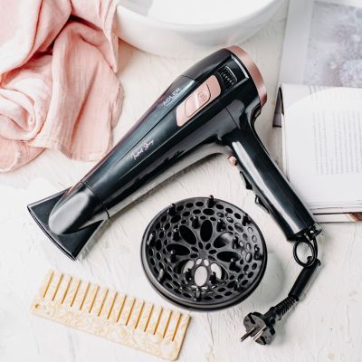 14. ADLER AD 2283 hair dryer