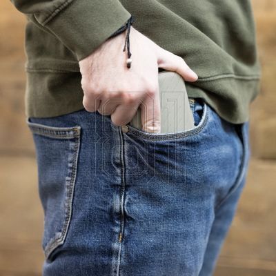 7. Harrows Slimcase 6 Stone Beige Dart Case