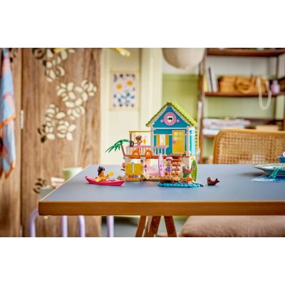 10. LEGO Friends 42699 Beach House and Seals
