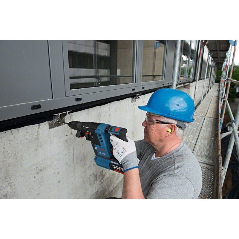 3. Bosch 0 611 910 000 SDS Plus Rotary Hammer