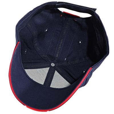 4. Paris Saint Germain P24106 Cap