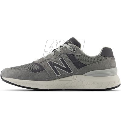 2. New Balance M MW880CA6 sports shoes