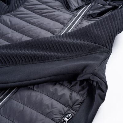 11. Iguana Guelo Quilted Jacket W 92800622543