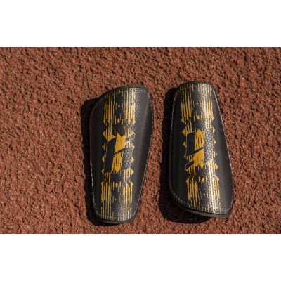 4. Huari Edson 92800393396 Shin Guards